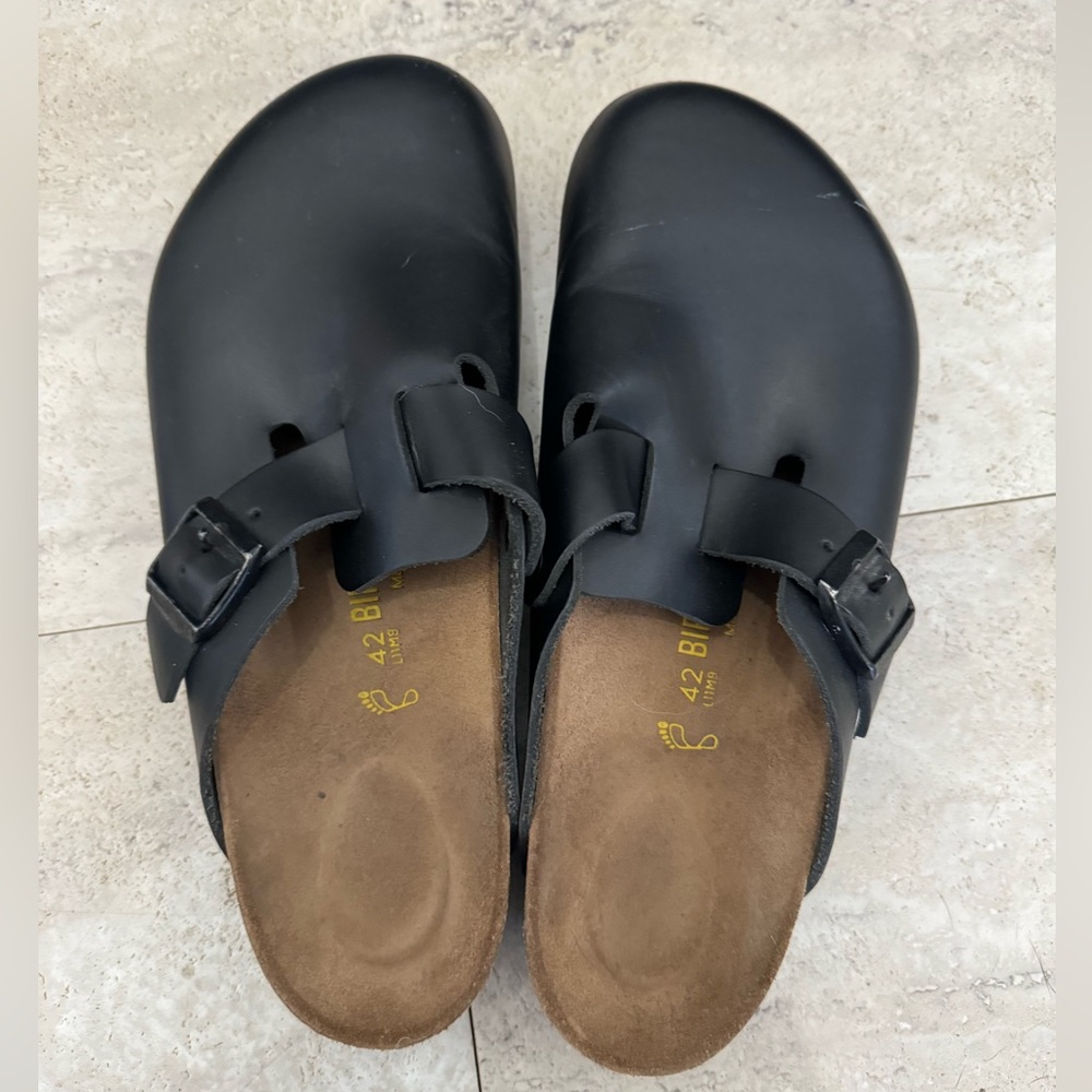 Birkenstock Men’s Boston Black Leather Size 9-9.5 (EU42)